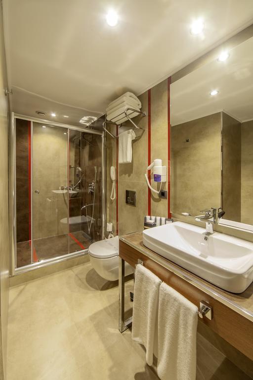 Lamec Hotel Business Gebze Szoba fotó